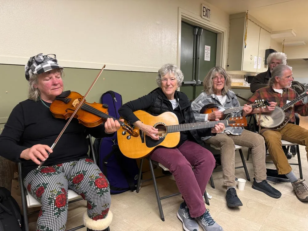 5th Sunday Jam August 30 1-5